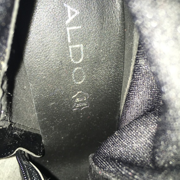 Heeled over the knee boots - Picture 6 of 6